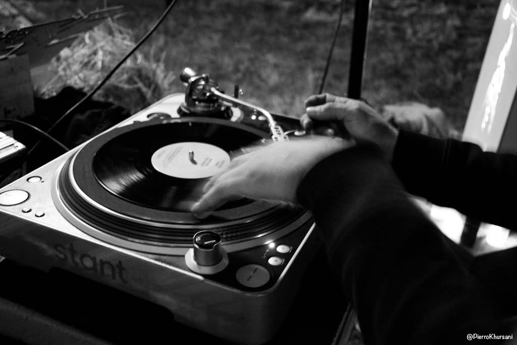 Sélection vinyle pendant le Goûter électro au Moulin